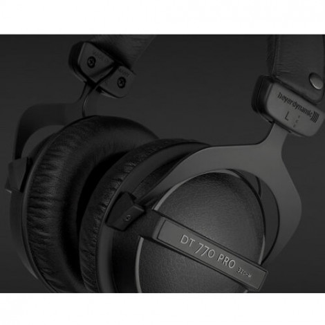 Beyerdynamic Studio headphones DT 770 PRO Headband/On-Ear, 80 Ω, Black