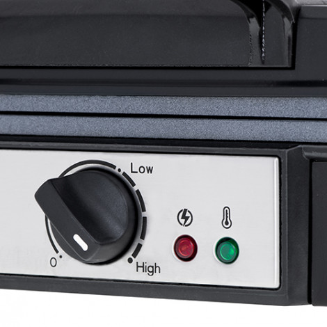 Adler Waffle Maker AD 3049 1200 W, Number of pastry 4, Belgium, Black