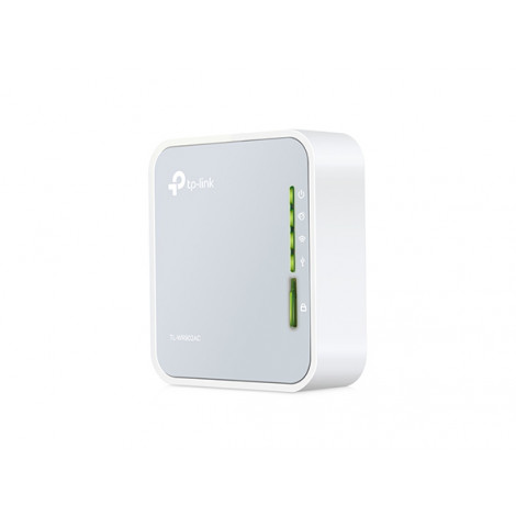 TP-LINK Router TL-WR902AC 802.11ac, 300+433 Mbit/s, 10/100 Mbit/s, Ethernet LAN (RJ-45) ports 1, Antenna type 3xInternal, 1x USB