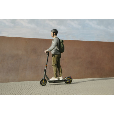 Ninebot by Segway Kickscooter MAX G2 E, Black Segway Kickscooter MAX G2 E Up to 25 km/h 10 " Black