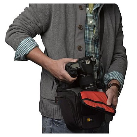 Case Logic DCB-306 SLR Camera Bag Black * Designed to fit an SLR camera with standard zoom lens attached * Internal zippered poc