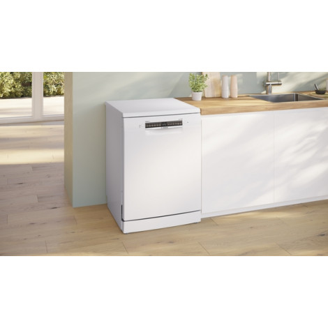 Bosch | Dishwasher | SMS4EMW06E | Free standing | Width 60 cm | Number of place settings 14 | Number of programs 6 | Energy effi