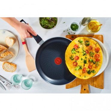 TEFAL Start&Cook Pan | C2720453 | Frying | Diameter 24 cm | Suitable for induction hob | Fixed handle | Black