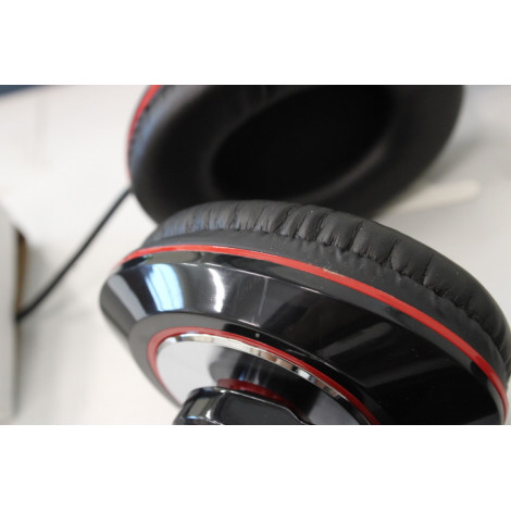 SALE OUT. Gembird MHS-U-001 USB headphones, glossy black | Gembird MHS-U-001 USB headphones | Built-in microphone | USB Type-A |