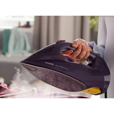 Philips | DST7061/30 | Steam Iron | 3000 W | Water tank capacity 300 ml | Continuous steam 55 g/min | Steam boost performance 25