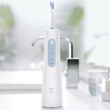 Oral-B | Oral Irrigator | Aqua Care 4 | 150 ml | Number of heads 1 | White