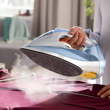 Philips | DST7011/20 | Steam Iron | 2600 W | Water tank capacity 300 ml | Continuous steam 45 g/min | Steam boost performance 22