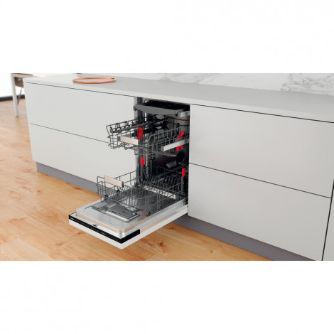 Whirlpool Dishwasher | WSIP 4O33 PFE | Built-in | Width 44.8 cm | Number of place settings 10 | Number of programs 9 | Energy ef