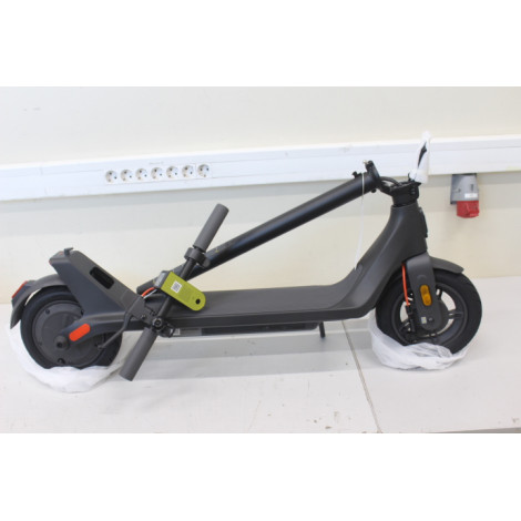 SALE OUT. Xiaomi Electric Scooter 4 Lite (2nd Gen) | Xiaomi 3 month(s) | USED AS DEMO, MISSING INNER PACKAGING