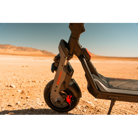 Segway | Superscooter GT3 Pro | Electric Scooter | Max 2 x 3500W W | Up to 80 km/h | 11 " | Black and Gold