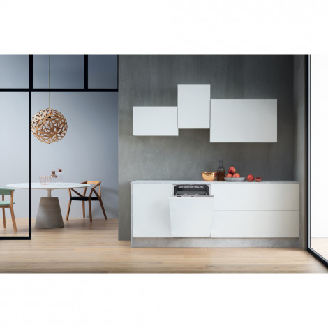 Whirlpool Dishwasher | WSIO 3T223 PCE X | Built-in | Width 45 cm | Number of place settings 10 | Number of programs 7 | Energy e