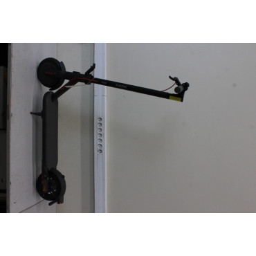 SALE OUT. Xiaomi Electric Scooter 4 Lite EU | Xiaomi Electric Scooter 4 Lite EU | 300 W | 25 km/h | 8.5 " | 3 month(s) | Black |