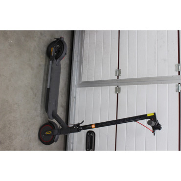 SALE OUT. Xiaomi Mi Electric Scooter Pro 2 (Black) | Xiaomi Mi Electric Scooter Pro 2 | 600 W | 25 km/h | 6 month(s) | Black | W