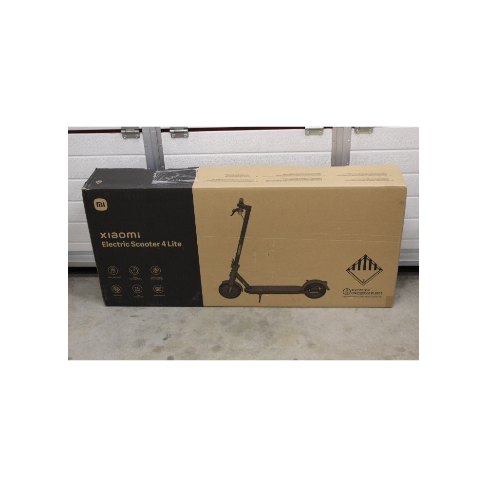 SALE OUT. Xiaomi Electric Scooter 4 Lite EU | Xiaomi Electric Scooter 4 Lite EU | 300 W | 25 km/h | 8.5 " | 6 month(s) | Black |