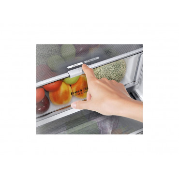 LG GSGV81EPLL Refrigerator, Free-standing, Side by Side, E, Height 1.79 m, Net fridge 416 L, Net freezer 219 L, Black | LG