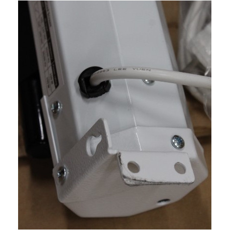 SALE OUT. Elite Screens Electric120V Spectrum Screen 120'' 4:3 / Diagonal 300cm, W 243,8cm x H 182,9cm / White case / Electric-m