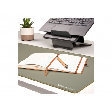 Fellowes Breyta Desk Mat - Sage | Fellowes