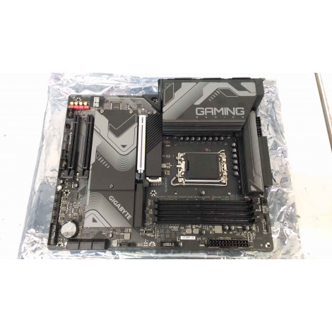 SALE OUT. GIGABYTE Z790 GAMING X 1.0 M/B | Gigabyte Z790 GAMING X 1.0 M/B | Processor family Intel | Processor socket LGA1700 | 