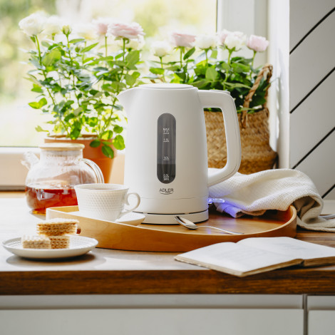 Adler Kettle | AD 1379w | Electric | 2200 W | 1.7 L | Polypropylene | 360 rotational base | White