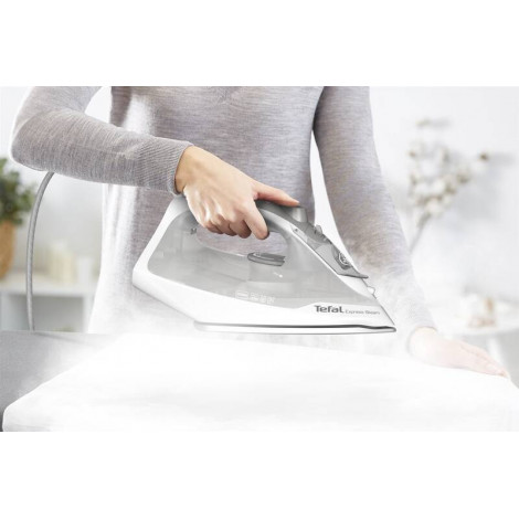 Tefal Express Steam Iron FV2863E1 | TEFAL