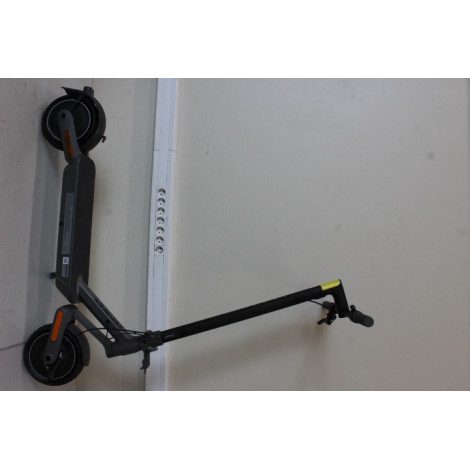 SALE OUT. Xiaomi Electric Scooter 4 Ultra EU | Xiaomi Electric Scooter 4 Ultra EU | 500 W | 25 km/h | 10 " | 6 month(s) | DEMO, 