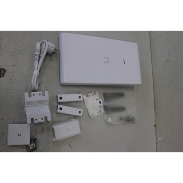 SALE OUT. Ubiquiti U6-Mesh-Pro Access Point WiFi 6 AP | Ubiquiti Access Point | U6-Mesh-Pro | 2.4 GHz, 5 GHz | 10/100/1000 Mbit/