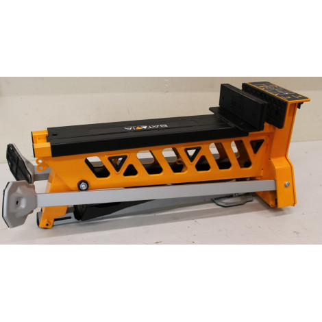 Batavia B.V. Croc Lock Workbench and Clamping Station | DAMAGED PACKAGING, SCRATCHED ON CORPUS