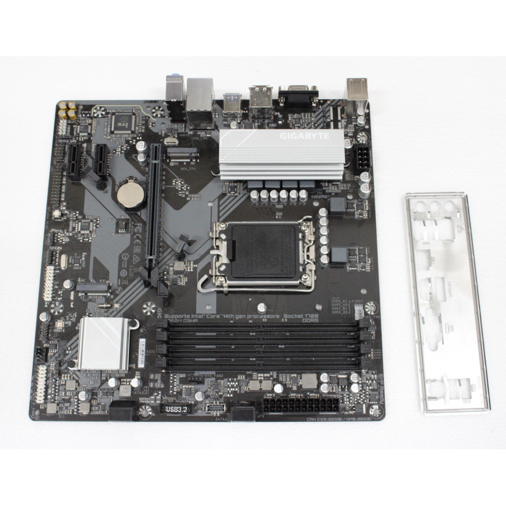 SALE OUT. Gigabyte USED, REFURBISHED, WITHOUT ACCESSORIES, ONLY BACK PANEL INCLUDED