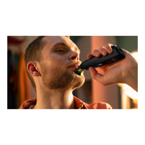 Philips Face and Body Shaver | QP6542/15 OneBlade Pro 360 | Operating time (max) 90 min | Wet & Dry | Lithium Ion | Black