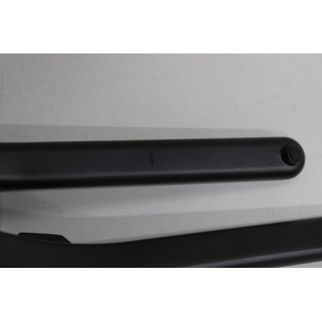 Philips 65PUS8510/12 | 65 | Smart TV | TITAN OS | UHD | Black | REFURBISHED, SCRATCHES LEGS AND REMOVE CONTOL