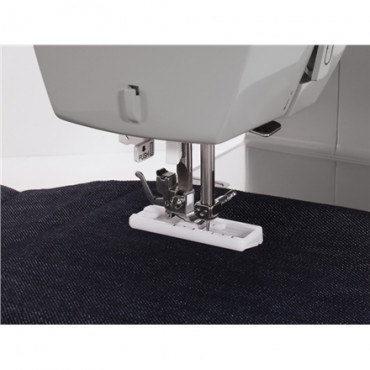 Singer | SMC 4411 | Number of stitches 11 | Silver