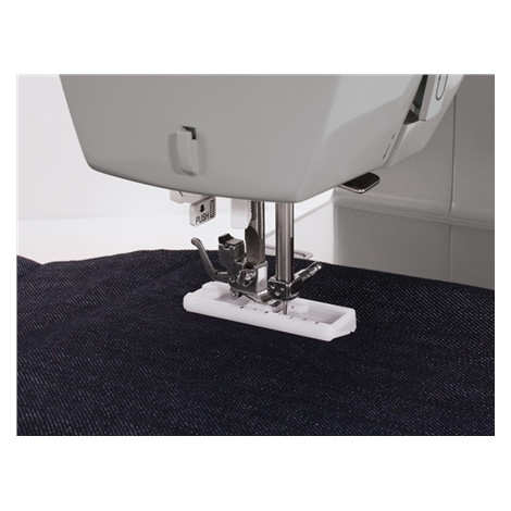 Singer | SMC 4411 | Number of stitches 11 | Silver