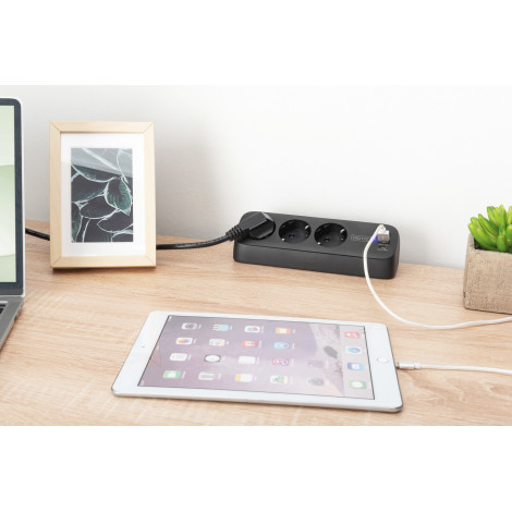 Digitus 3-way office socket strip with 2x USB-A and 1x USB-C connections | DA-70625