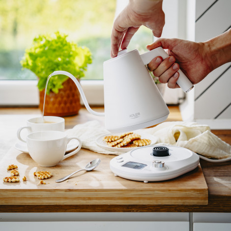 Adler | Kettle | AD 1349w | Electric | 1100 W | 1 L | Stainless Steel | 360 rotational base | White