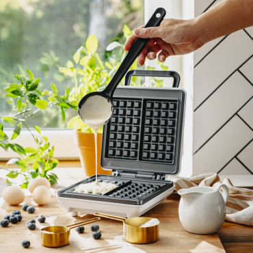 Mesko Waffle Maker | MS 3091 | 1800 W | Number of pastry 2 | Belgium | White