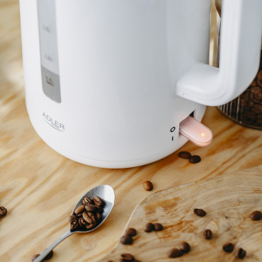 Adler Kettle | AD 1386 | Electric | 1850 W | 2.2 L | Plastic | 360 rotational base | White