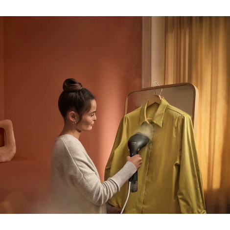 Philips | Garment steamer | STH7040/80 7000 Series | Handheld | 1500 W | 01/02 L | 28 g/min | Cashmere gray