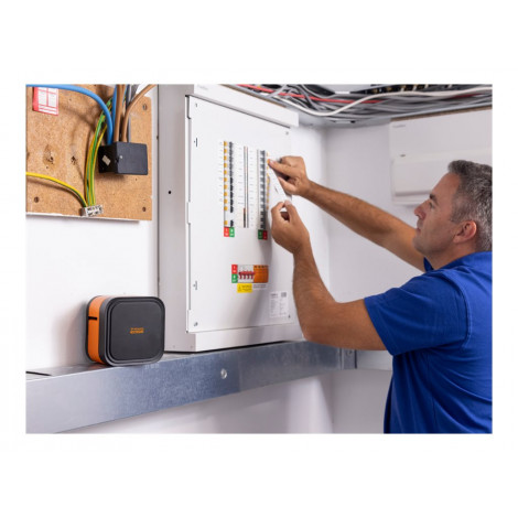 Brother PT-E920BT Mobile Label Printer, USB/Bluetooth, for 36 mm Wide Tape | Brother