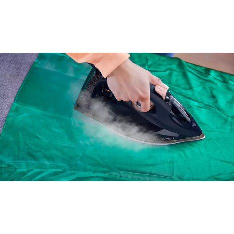 Philips | DST7510/80 | Steam Iron | 3200 W | Water tank capacity 300 ml | Continuous steam 55 g/min | Steam boost performance 26