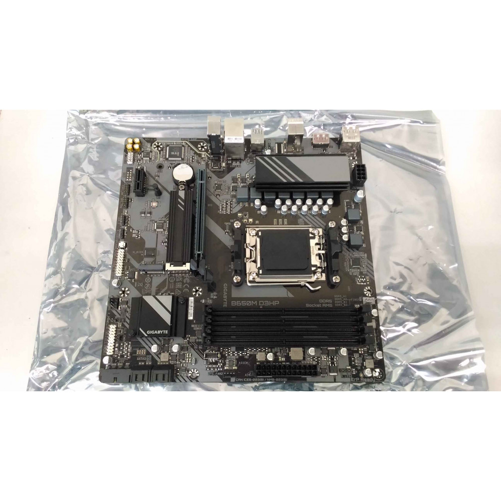 SALE OUT. Gigabyte B650M D3HP 1.0 M/B | Gigabyte B650M D3HP | Processor family AMD | Processor socket AM5 | DDR5 DIMM | Memory s