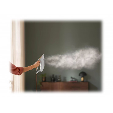 Philips | Iron | PerfectCare 7000 Series PSG7040/10 | 2100 W | 8 bar | Auto power off | Water tank capacity 1800 ml | Calc-clean