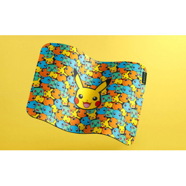 Razer | Gigantus V2 Medium | Pokémon Kanto Starters Edition