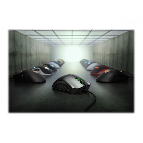 Razer | Essential Ergonomic Gaming mouse | Gaming Mouse | Wired | Infrared | Black