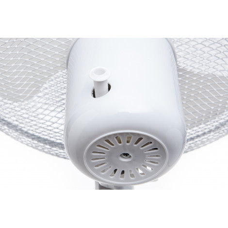 Adler | AD 7305 | Stand Fan | 45 W | Diameter 40 cm | Number of speeds 3 | Oscillation | White