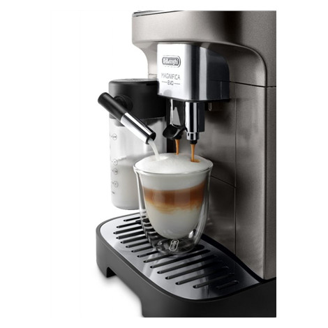 Delonghi | Coffee Maker | ECAM290.81.TB Magnifica Evo | Pump pressure 15 bar | Built-in milk frother | Automatic | 1450 W | Blac