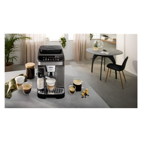 Delonghi | Coffee Maker | ECAM290.81.TB Magnifica Evo | Pump pressure 15 bar | Built-in milk frother | Automatic | 1450 W | Blac