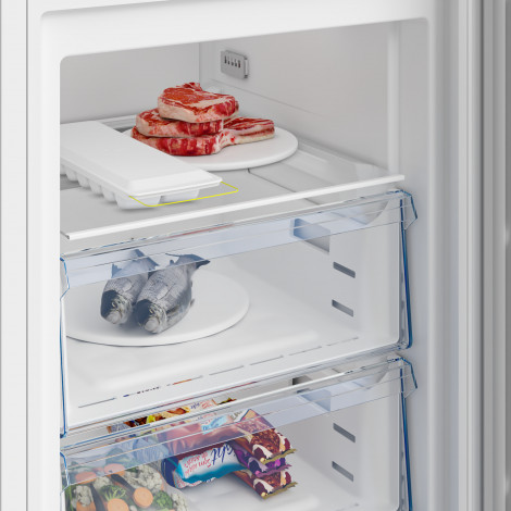 BEKO Freezer | B5RFNE274W | Energy efficiency class E | Upright | Free standing | Height 151.5 cm | Total net capacity 220 L | N
