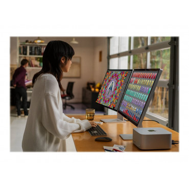 Apple | Studio Display, Nano-Texture Glass | 27 " | 5K | 16:9 | 60 Hz | 5120 x 2880 pixels | 600 cd/m | Silver