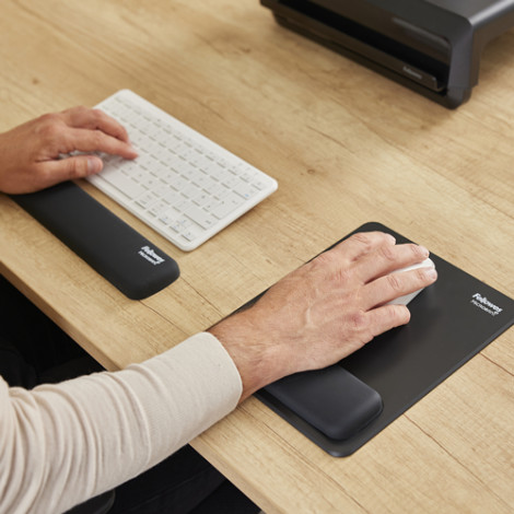 Fellowes | Breyta Compact Keyboard (TKL) Wrist Rest | Black