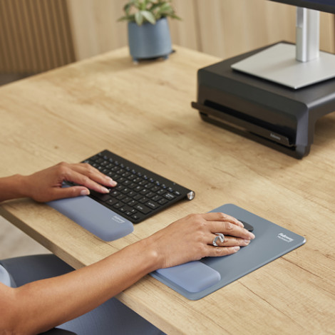 Fellowes | Breyta Compact Keyboard (TKL) Wrist Rest | Marine